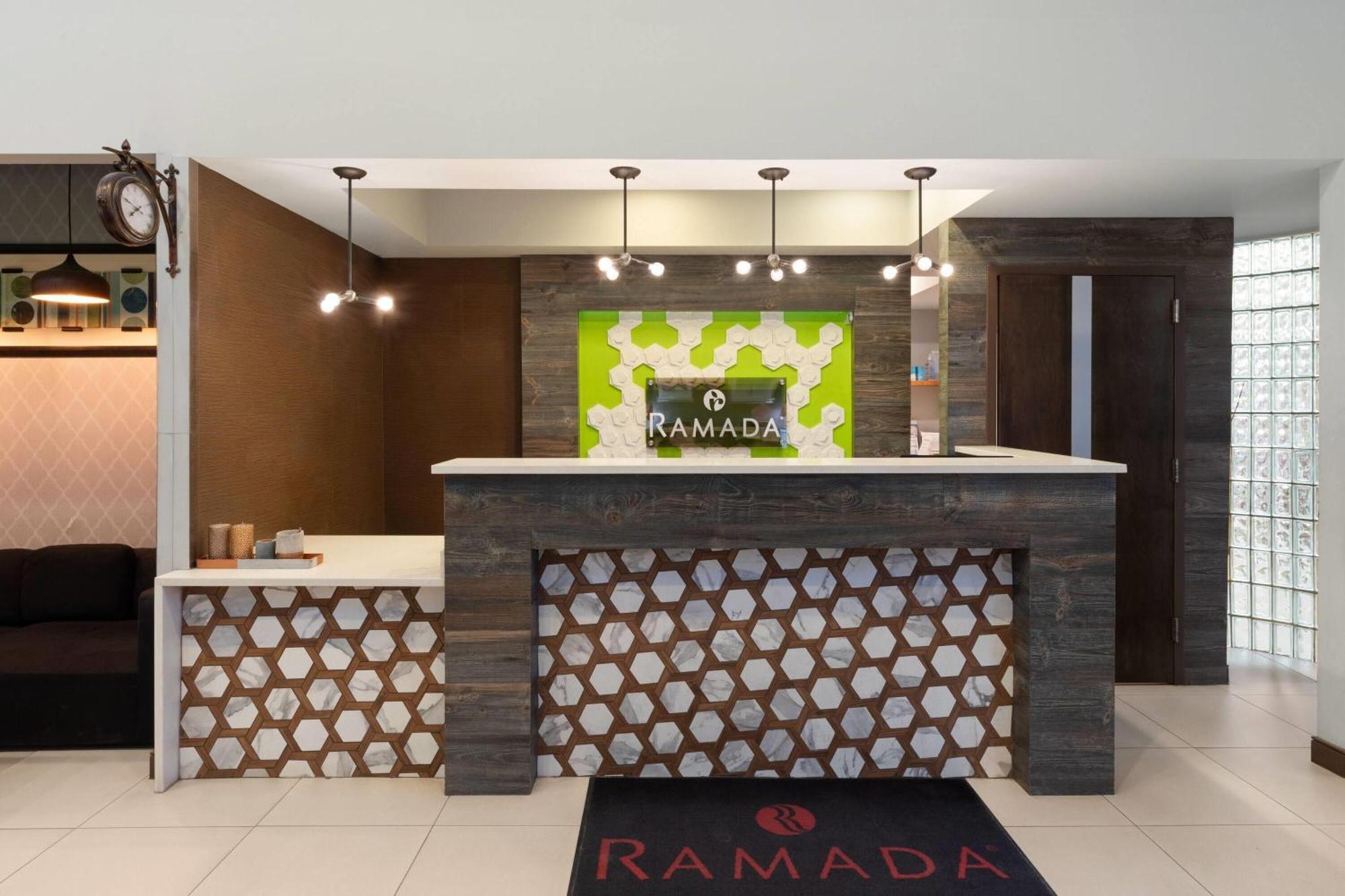 מלון Ramada By Wyndham אל פאסו מראה חיצוני תמונה