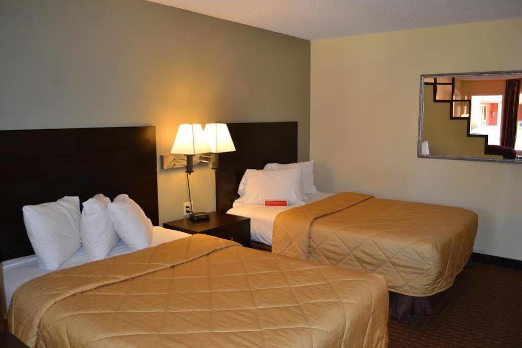 מלון Ramada By Wyndham אל פאסו מראה חיצוני תמונה